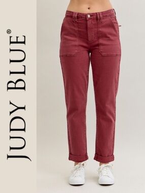 JUDY BLUE | High Waisted Aurora Cuffed Weekender in Burgundy - Style #881026